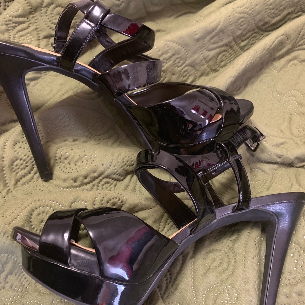 Gianni Bini Black Heels